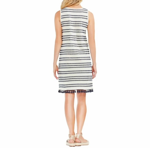 VINCE CAMUTO Women's Ivory/navy Fringe-striped Tassel-hem Sheath Dress SZ M. - Picture 2 of 11